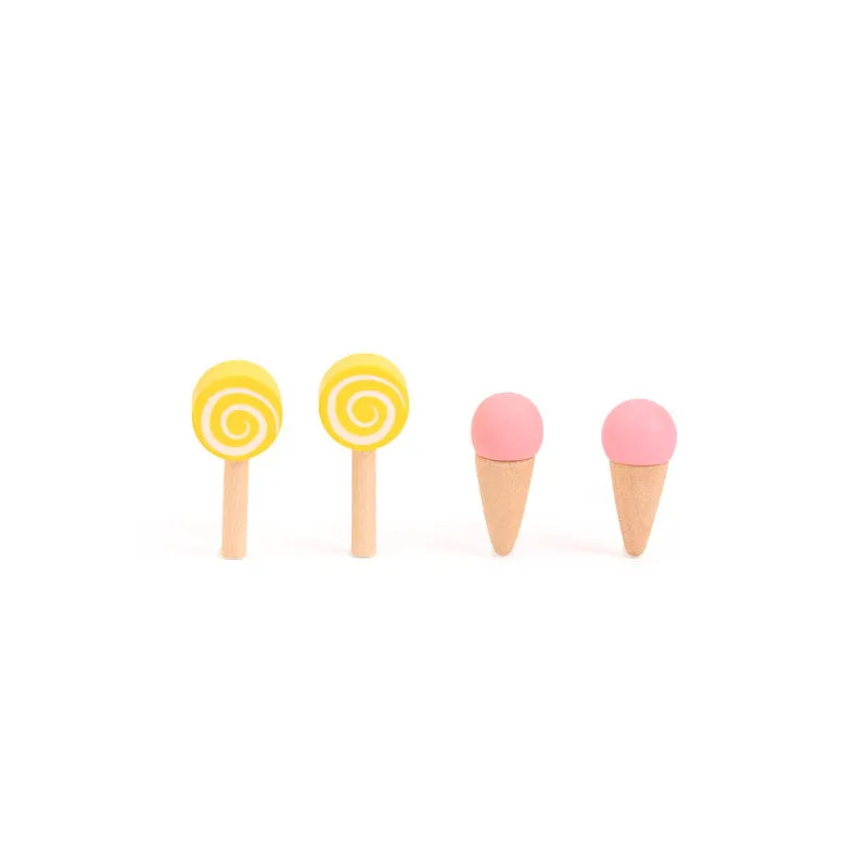 Moulin Roty grande famille ice cream delivery tricycle